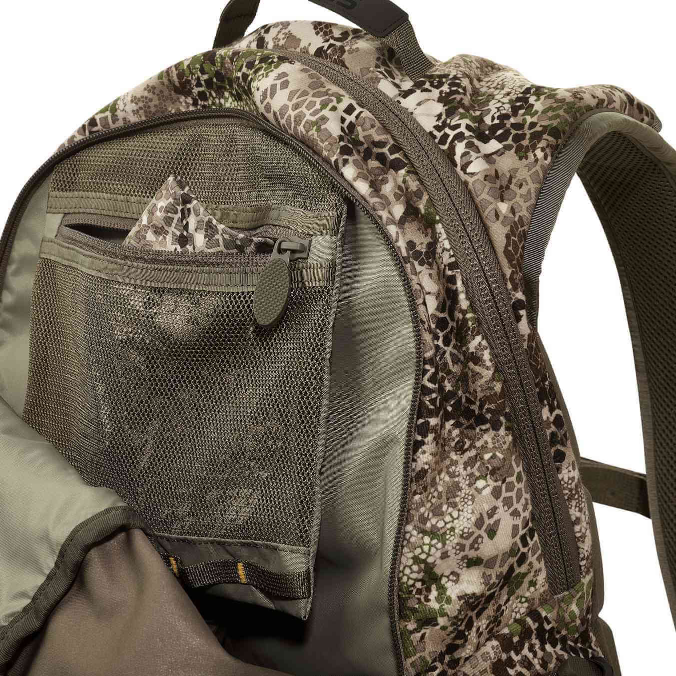 Badlands Superday backpack w/ lifetime hot warranty!